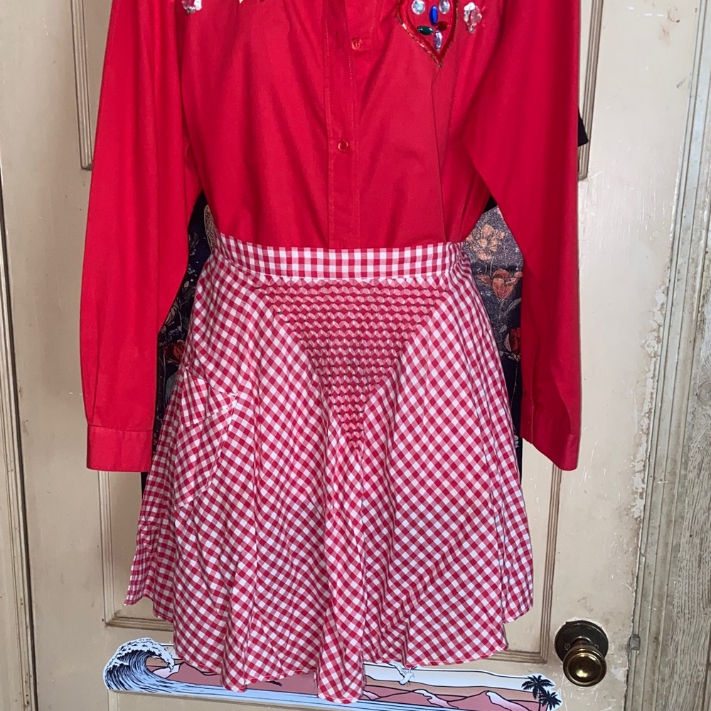 VINTAGE RED GINGHAM APRON A Line Dart Smocked Waist GORGEOUS!!!